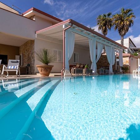 Villa Zamia Con Piscina Santa Maria Del Focallo Exterior foto